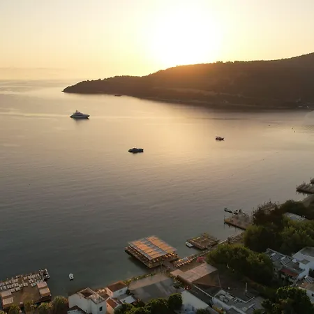 فندق Faros Bodrum - Special Category غولتوركبوكو