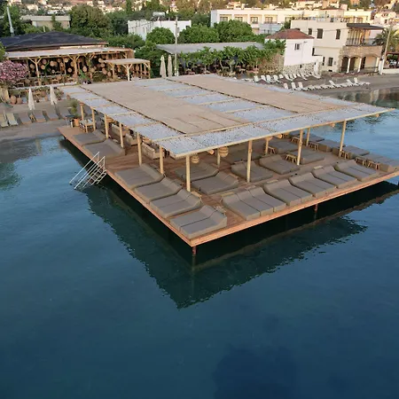 فندق Faros Bodrum - Special Category غولتوركبوكو